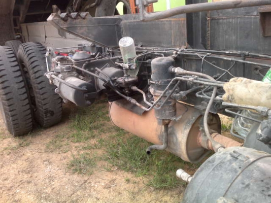 รถฮีโน่ 10 ล้อดั๊ม FM3M 240 แรงม้า ปี 39 ( ขายแม่ลูก )  สนใจติดต่อ 081 - 6079515