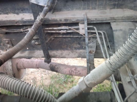 รถฮีโน่ 10 ล้อดั๊ม FM3M 240 แรงม้า ปี 39 ( ขายแม่ลูก )  สนใจติดต่อ 081 - 6079515