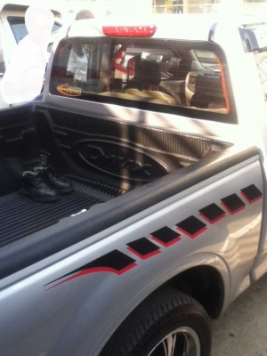 D-Max   /   slx   สีบรอนเงิน   ปี 2006  สภาพดีไม่เคยชนแม้แต่ครังเดียว