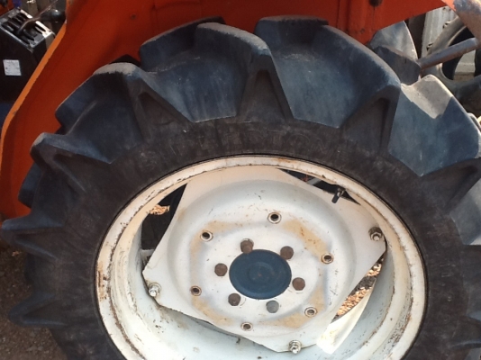 คูโบต้า L2402 พร้อมผาน 5 LCS รถไร่สวยๆสภาพเดิมๆ