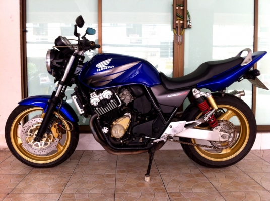 ขาย CB400 SF V-TEC3 ปี05 อินวอยแท้ๆ ท่อสูตรไทเทเนี่ยมโมริวากิ ราคา 129000 บาท