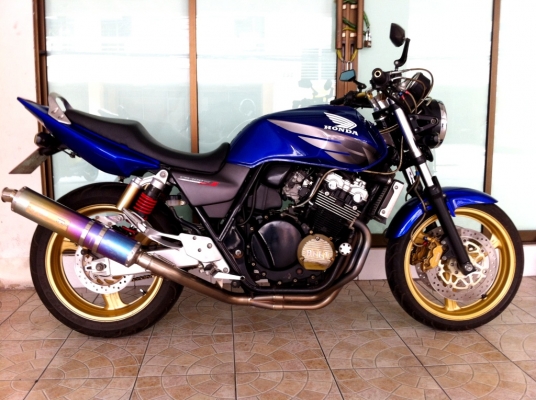 ขาย CB400 SF V-TEC3 ปี05 อินวอยแท้ๆ ท่อสูตรไทเทเนี่ยมโมริวากิ ราคา 129000 บาท