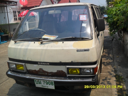ขายรถตู้นิสสัน แวนเนส  49000