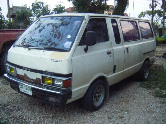 ขายรถตู้นิสสัน แวนเนส  49000