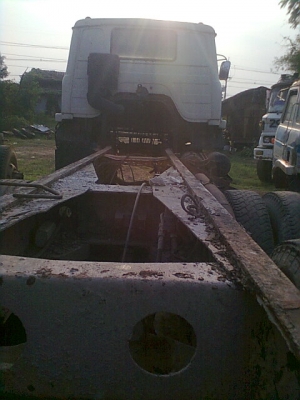 ขายซาก พร้อมหัว เสื้อเพลา  NISSUN UD CW51 ตามสภาพ