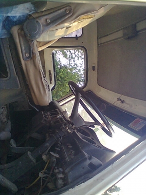 ขายซาก พร้อมหัว เสื้อเพลา  NISSUN UD CW51 ตามสภาพ