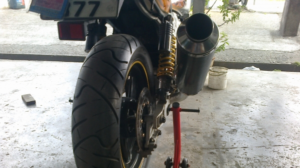 รถยามาฮ่าxjr400ปี97ขายด่วนพร้อมทะเบียน67000(โทรด่วนเลยครับ)