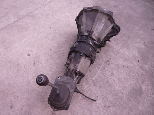 ขายเกียร์ธรรมดา 5 สปีดใส่เครื่อง L16.18.20 Ld20. Ld28