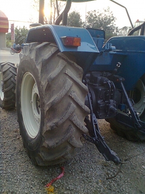 ขายรถไถฟอร์ดนิวฮอนแลนด์ 6640 2 เพลา ใบมีด ฝาน7 ทะเบียนพร้อมโอน