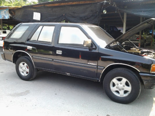 ขายรถกระบะ ISUZU CAMEO เครื่อง 2500 cc เกียร์ธรรมดา ช่วงล่างแน่น เครื่องดี ต้องเก็บสี ทะเบียนพร้อม