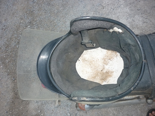 ขายหมวกกันน๊อค "เก่าๆ" หนึ่งใบ