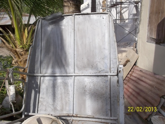 ขายฟอร์ด  6800  มีทะเบียนพร้อมโอน