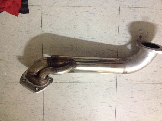 ขายคอมแอร์sanden 508 กับท่อแทนแคท all new isuzuครับ