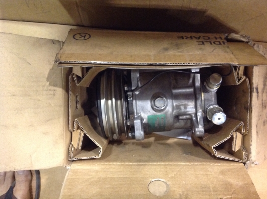 ขายคอมแอร์sanden 508 กับท่อแทนแคท all new isuzuครับ