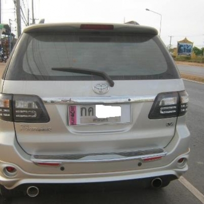 FORTUNER3.0V AUTO4*4 2008 เบาะหนัง เล่มทะเบียนพร้อมโอน