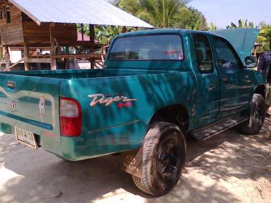 TIGER 3.0 โฟวีลปี 42 รถวิ่งน้อยมากแสนห้าโล เล่มทะเบียนพร้อมโอน