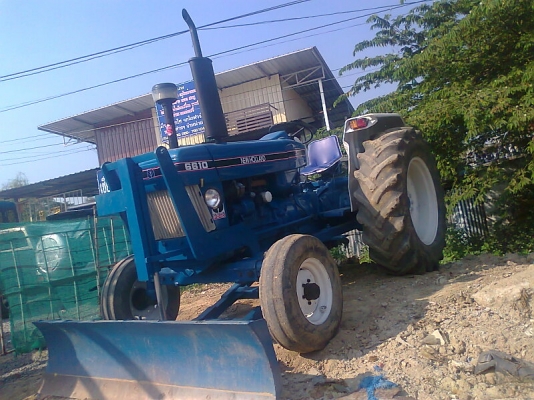 ขายด่วน..รถไถ ฟอร์ส FORD 6600 TA รถสวย เก่านอก พร้อมใช้งาน มีทะเบียนครบ มีใบดันหน้า และ ผาน 3 แถมให้ไปใช้งาน.