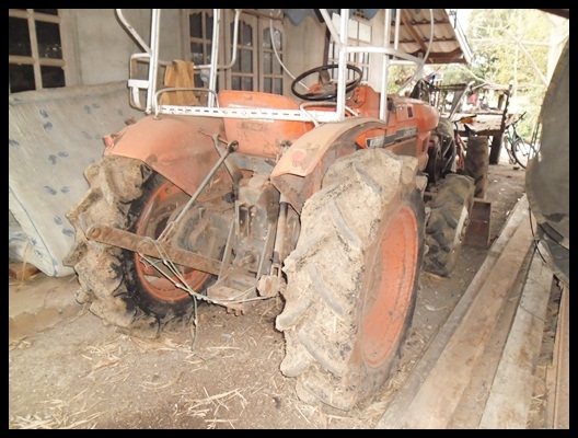 รถไถ 26 แรง 2เพลา สภาพดี น่าใช้