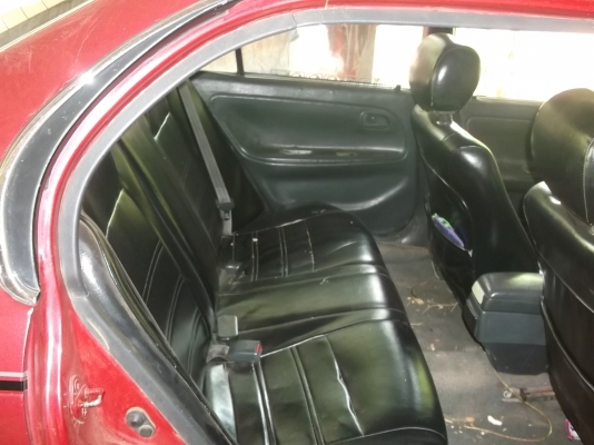 ชาย toyota corolla ปี 95