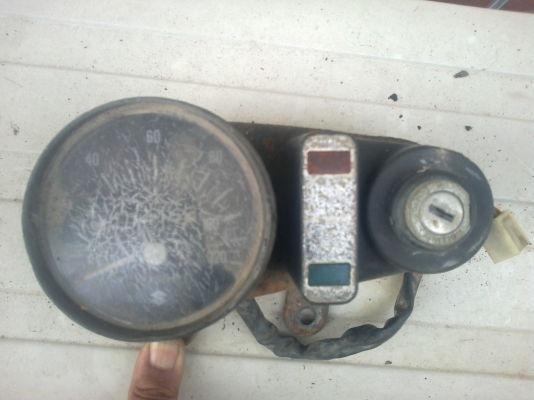 อร่อย หัวเขา เดิมบาง สุพัน  ติดต่อ 081-931-5032