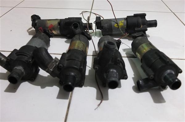 ขออนุญาติขายปั้มน้ำBENZ 2ตัวสุด้ทาย