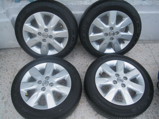ขายล้อแม็กเดิม nissan march 15"x5.5"  4/100 et50 +ยางปี12(081-3747940)
