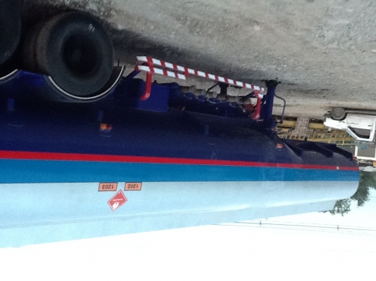 ขายแท้งน้ำมัน40,000ลิตร