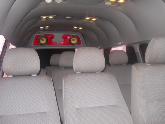 ขายรถตู้ โต้โยต้า มิวเตอร์ ปี2001 เครื่องดีเซล 3000 เทอร์โบ เกียร์ออโต้