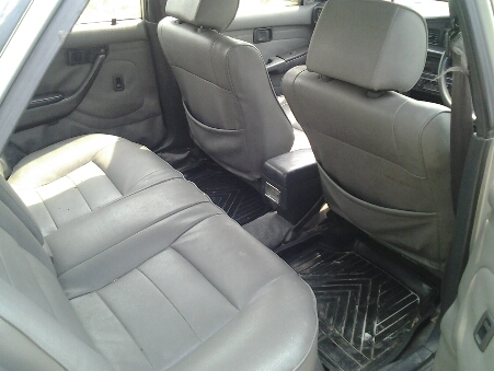 ขายรถยนต์ ปี92 โตโยต้า โคโรน่า รุ่นหน้ายิ้ม เครื่อง1600cc.หัวฉีด เกียร์ธรรมดา พวงมาลัยธรรมดา แอร์ ล้อแม็ก รถขับดี ขายถูกๆตามสภาพ (ไม่ใช่รถน้ำท่วม)