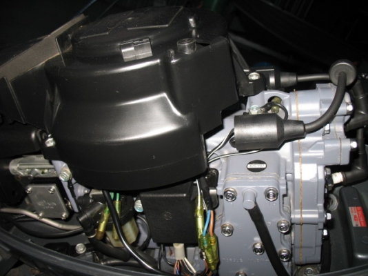 ----- เรือ ( อลูมิเนียม )  12 ฟุต  --- หาที่ลงง่าย ลากง่ายครับ