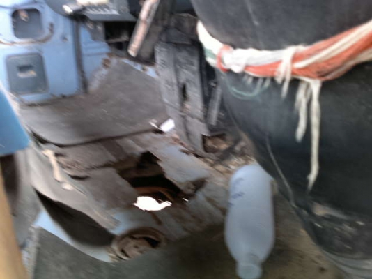 รถอิซูซุ 6 ล้อ รั่ว NPR 110 แรงม้า สนใจติดต่อ 081 - 6079515 รถอิซูซุ 6 ล้อ รั่ว NPR 110 แรงม้า สนใจติดต่อ 081 - 6079515