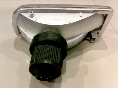 ไฟสปอตร์ไลท์ BMW E36 ด้านฝั่งคนขับ ไฟสปอตร์ไลท์ BMW E36 ด้านฝั่งคนขับ