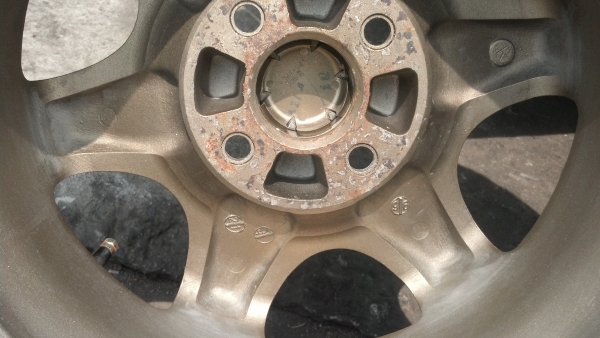 แม็กขอบ 14 สวยๆ 4 รู 100 พร้อมยางสภาพดี 4800