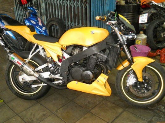 ขายด่วนSUZUKI R6อินวอยแปลงทั้งคัน