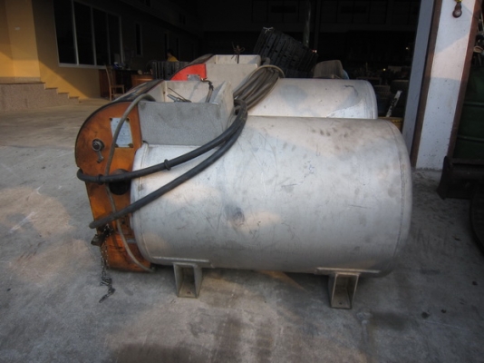 ขาย ถังน้ำมัน (อลูมิเนียม) เคลื่อนที่ 500 ลิตร มือสองญี่ปุ่น ขาย ถังน้ำมัน (อลูมิเนียม) เคลื่อนที่ 500 ลิตร มือสองญี่ปุ่น