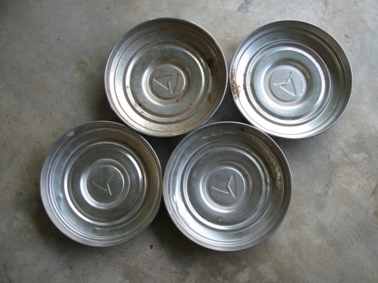 ฝาตบและกระจก RN(หางหงส์+ม้ากระโดด) ฝาตบและกระจก RN(หางหงส์+ม้ากระโดด)