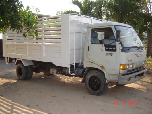 HINO  FC  มีดั้ม สนใจติดต่อ  โทร  081-2805754