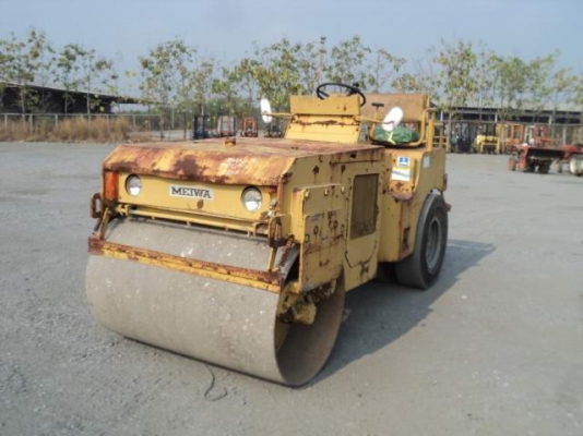 ขายรถบดยี่ห้อ MEIWA ขนาด4ตันเอวออน เก่านอกมีเอกสารอินวอย