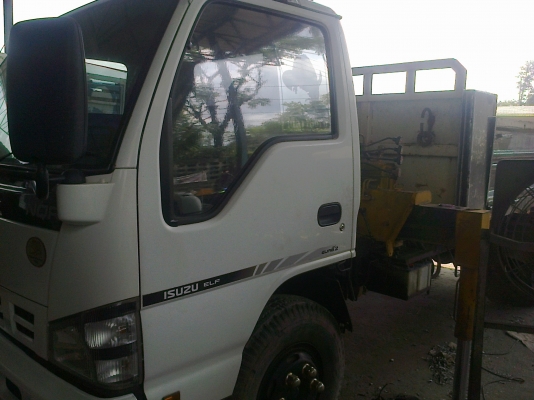 6ล้อดั้มISUZU150แรง ติดเครน3ตัน TADANO SUPER Z