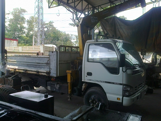 6ล้อดั้มISUZU150แรง ติดเครน3ตัน TADANO SUPER Z