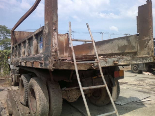 รถอิซูซุ 10 หัวยาวดั๊ม 125 แรงม้า  ( มีขาย 3 คัน ) สนใจติดต่อ 081 - 6079515