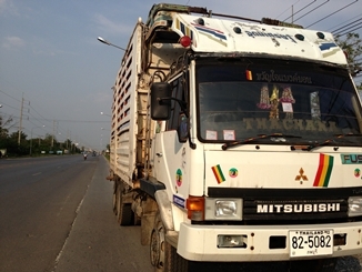 ขายมิตชูฟูโซ่10ล้อเพลาเดียว185แรง ขายมิตชูฟูโซ่10ล้อเพลาเดียว185แรง