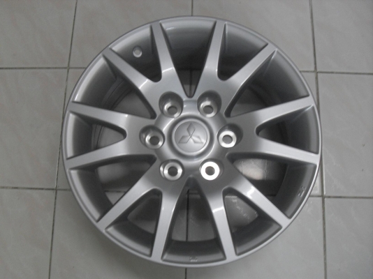 ขายล้อแม็กเปล่า มิตซูบิชิ ปาเจโร่ ขอบ 17 ถอดป้ายแดง