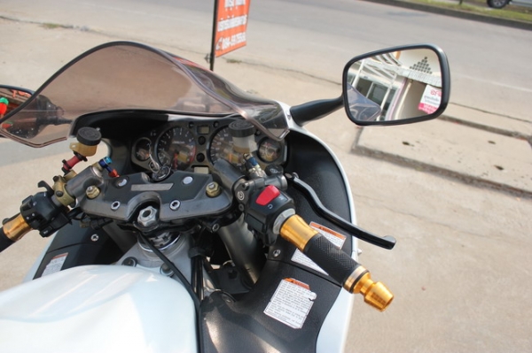 ขาย hayabusa1300 ปี2000 อินวอยล์* สรรพสามิตแล้ว แต่งเต็มคัน ขาย hayabusa1300 ปี2000 อินวอยล์* สรรพสามิตแล้ว แต่งเต็มคัน