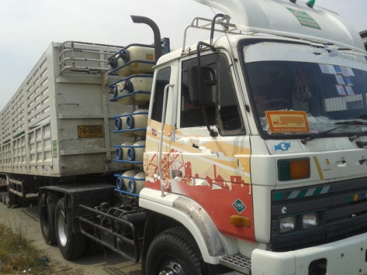ขายหัวลาก NISSAN CWM 430 M เครื่อง PE6_182911T 290 แรงม้า ก๊าช CNG 10 ถัง