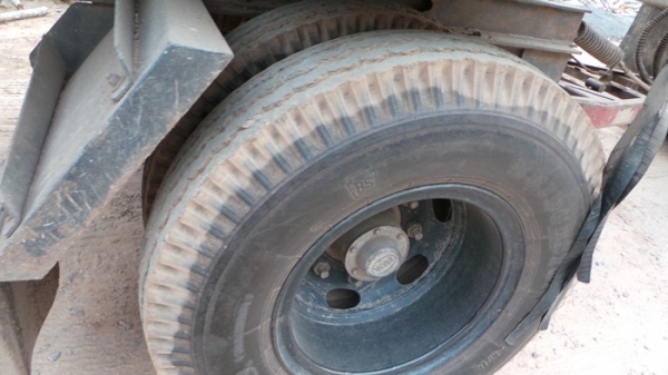 ISUZU  FXZ360  ใช้งานมา  18x,xxx กม. คุณมงคล  (กสิน แย้มปั้น) จ.กำแพงเพชร  มัดจำมาแล้วค่ะหนึ่งแสนบาท