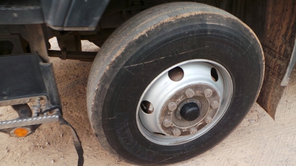 ISUZU  FXZ360  ใช้งานมา  18x,xxx กม. คุณมงคล  (กสิน แย้มปั้น) จ.กำแพงเพชร  มัดจำมาแล้วค่ะหนึ่งแสนบาท