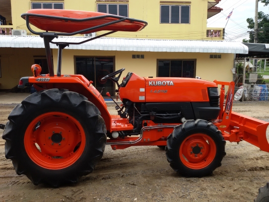 ปัญญาแทรคเตอร์..จัดมาให้ครับ ด่วน!!!คูโบต้า L4508 ใบมีดคานล่างFD180พร้อมโรตาลี่1.80ม. จัดส่ง อ.หนองบัวแดง จ.ชัยภูมิ