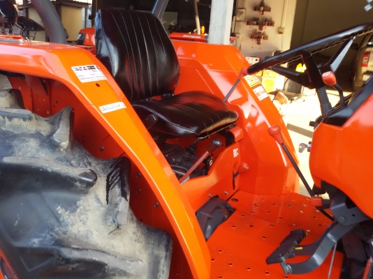 ปัญญาแทรคเตอร์..จัดมาให้ครับ ด่วน!!!คูโบต้า L4508 ใบมีดคานล่างFD180พร้อมโรตาลี่1.80ม.