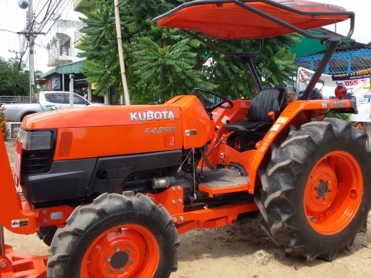 ปัญญาแทรคเตอร์..จัดมาให้ครับ ด่วน!!!คูโบต้า L4508 ใบมีดคานล่างFD180พร้อมโรตาลี่1.80ม.